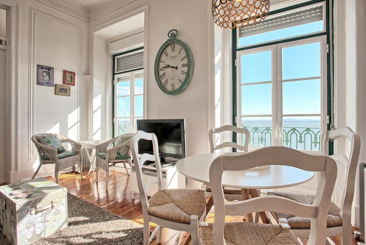 Localtraveling Alfama River View - Family Apartments Lisbon Exterior photo